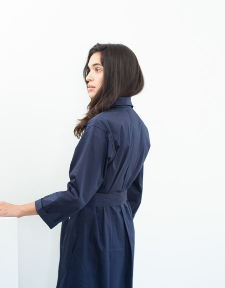 Sateen Trench in Navy