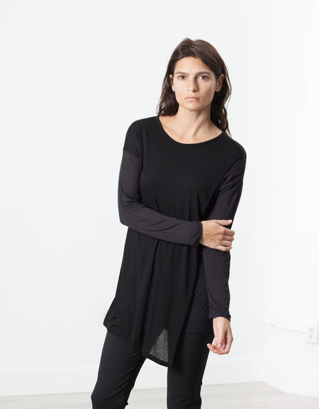 Laurier Tee in Black/Navy