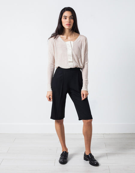 Woven Shorts in Black