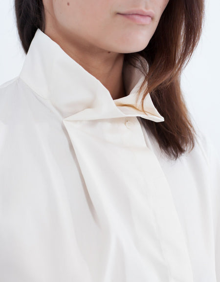 Full Collar Poplin Blouse in Off White