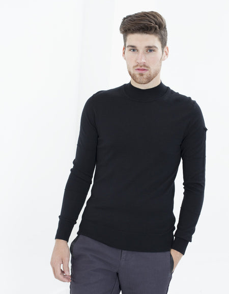 Merino Knit Turtleneck in Black
