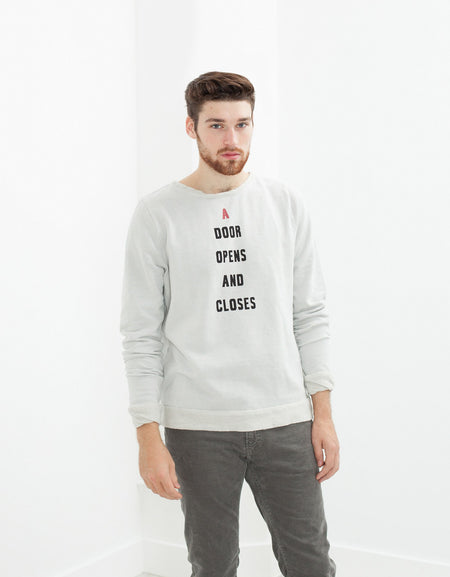 Vintage Sweatshirt in Light Grey