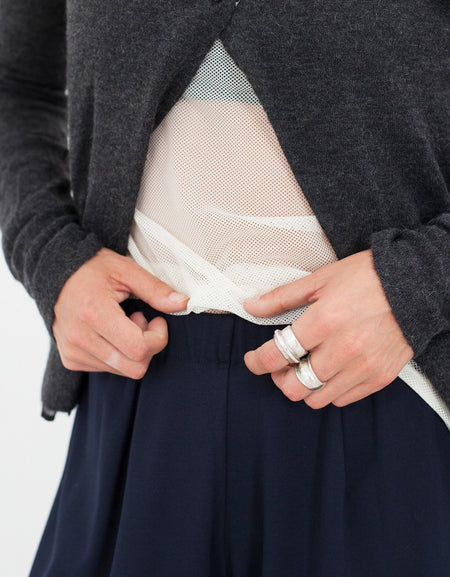 Cuffed Mesh Tee in Cream/Black