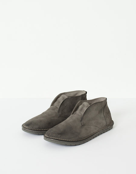 Laceless Sneaker