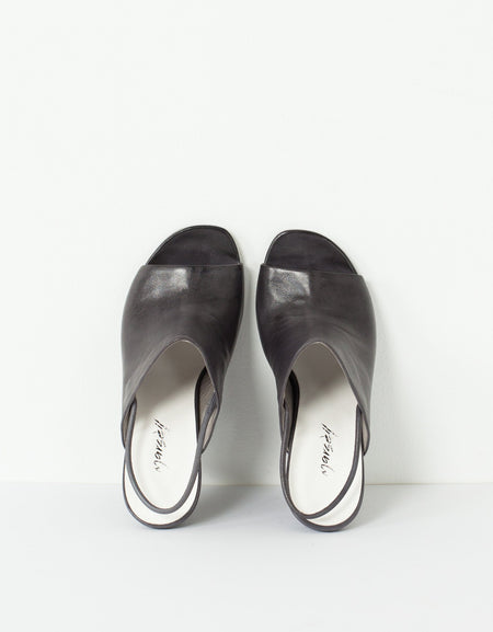 Mantello Heel