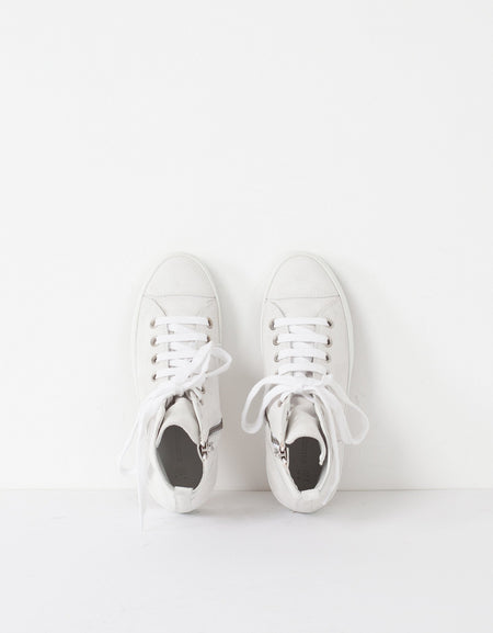 High Top Sneaker