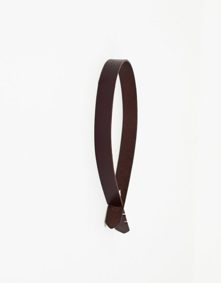 Buckle-less Belt in Brown