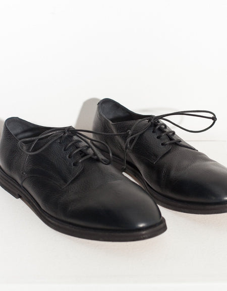 Stiro Oxford in Black