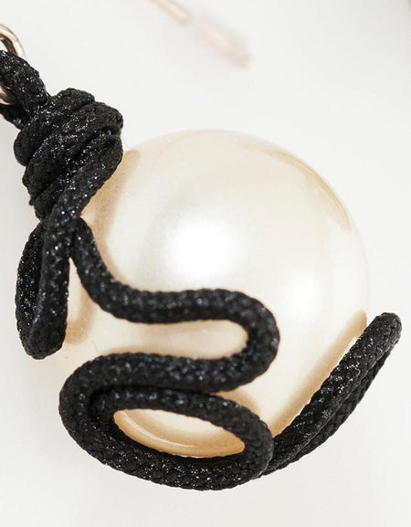 Float Bead Earring in Pearl